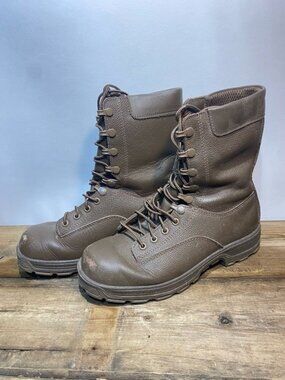 Canadian Army Royer General Purpose Brown Combat Boots Size 235/88 US size 6